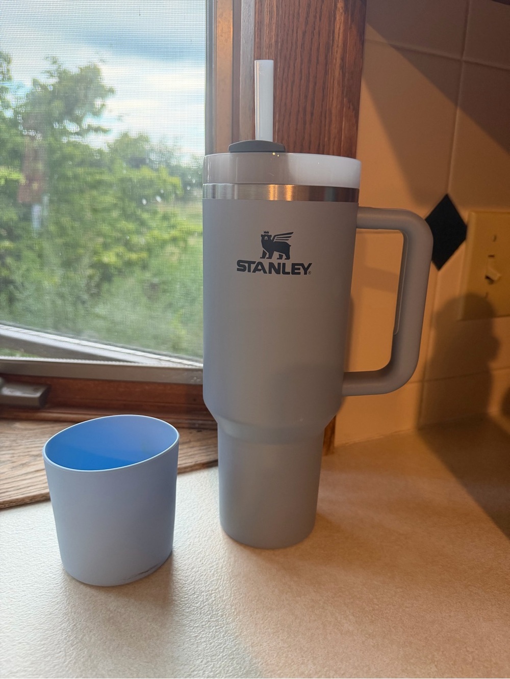 Stanley Pale Blue 30oz Travel Mug with Handle, Straw & Protective Sleeve